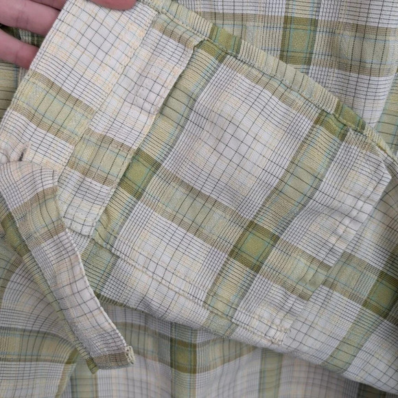 Avia Green Plaid Short Sleeve Shirt - Picture 6 of 7